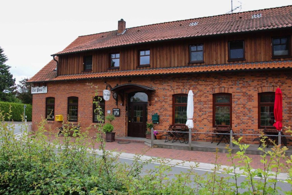 Das Gasthaus Zur Post in Staffhorst